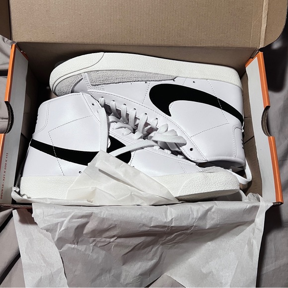 Nike Zoom Blazer Size 9 - Picture 2 of 7